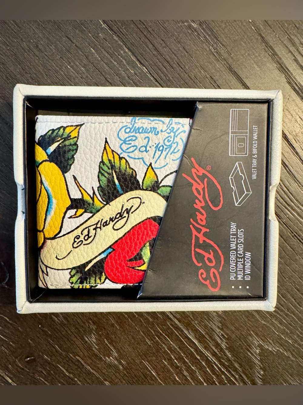Ed Hardy Men’s Bifold Wallet & Valet Tray Set White. Rose & Skull. My True Love